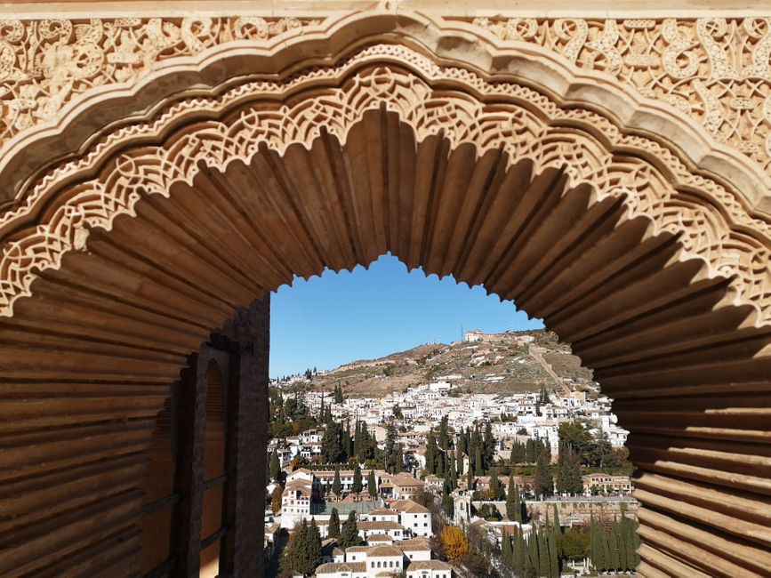 Über den Dächern von Granada