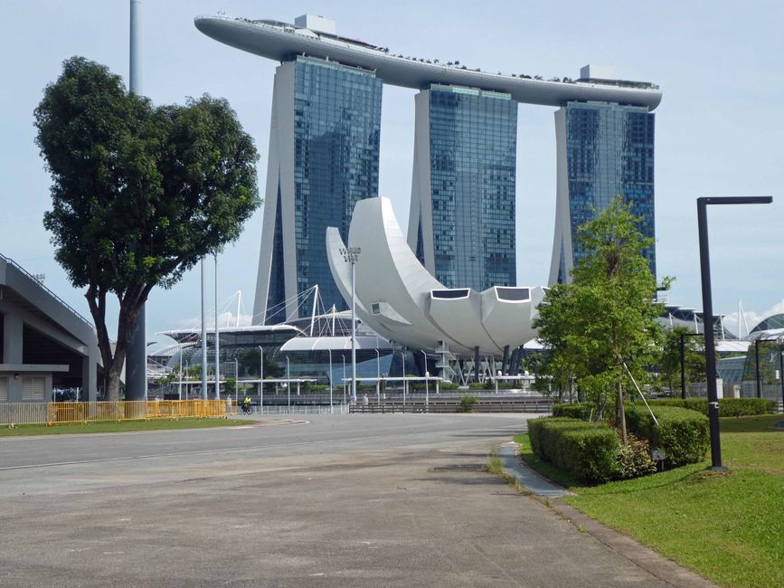 Singapore, Day 1, March 21, 2023