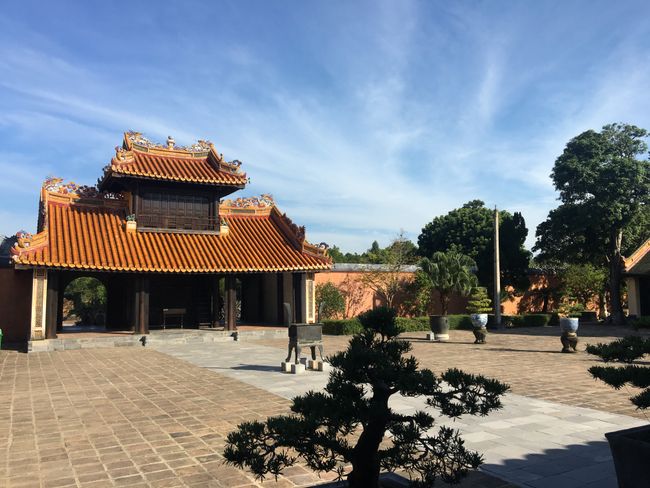 Thien Mu Pagoda- Temple