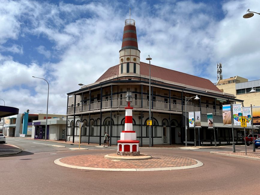 Geraldton - They are so proud of their lighthouse 