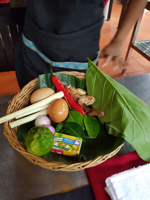 cooking course, cambodia