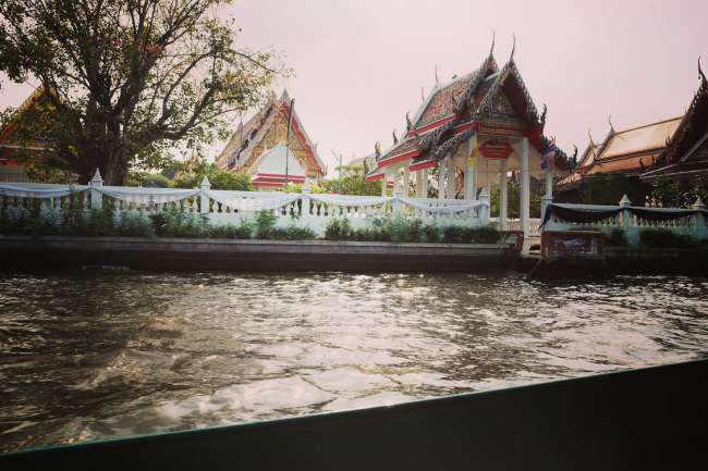 Boat tour through Bangkok