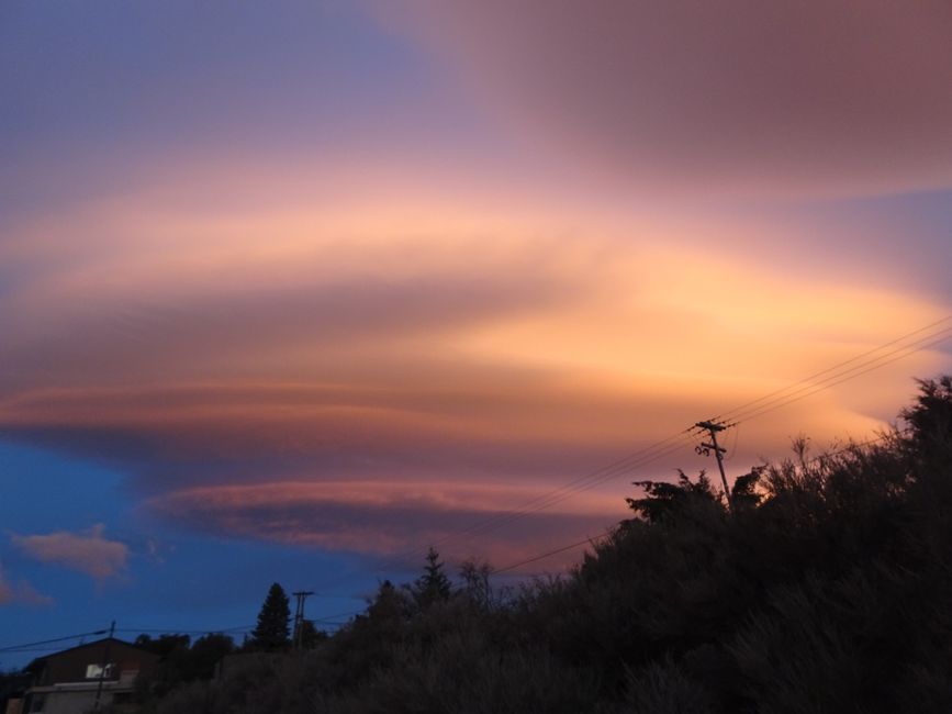 Typischer Himmel kurz nach Sonnenuntergang in Patagonien 