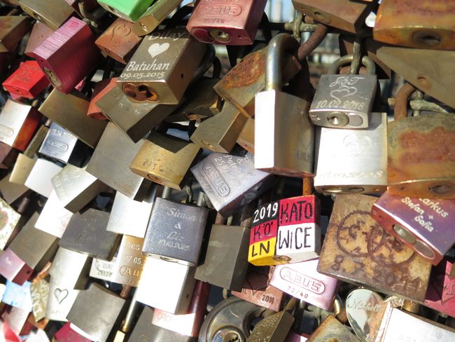 Love locks on the Hohenzollern Bridge 