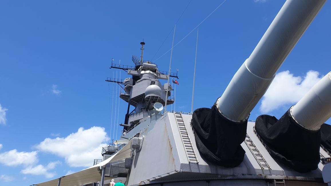 USS Missouri a Waikiki Beach, den 20