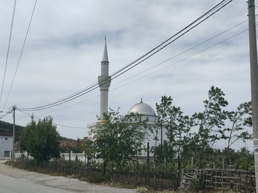 Typische Moschee in albanischen Dörfern 