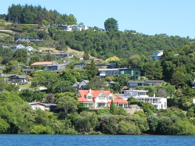 Villas overlooking Lake Taupo