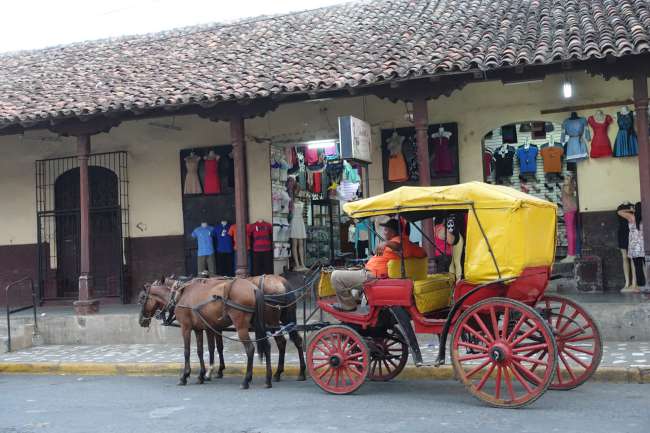 Pferdekutschen gibt es überall in Nicaragua