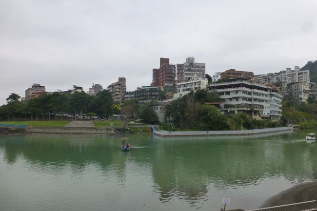 Here we had a final view of Bitan. Behind the bridge was the start/finish.