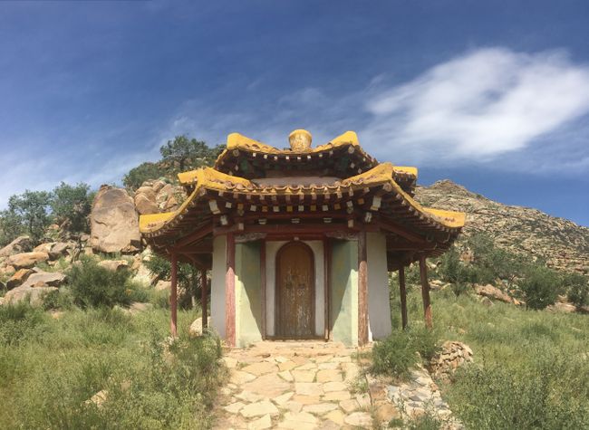 Smallest temple in Mongolia, Uvgunt Monastery ruins