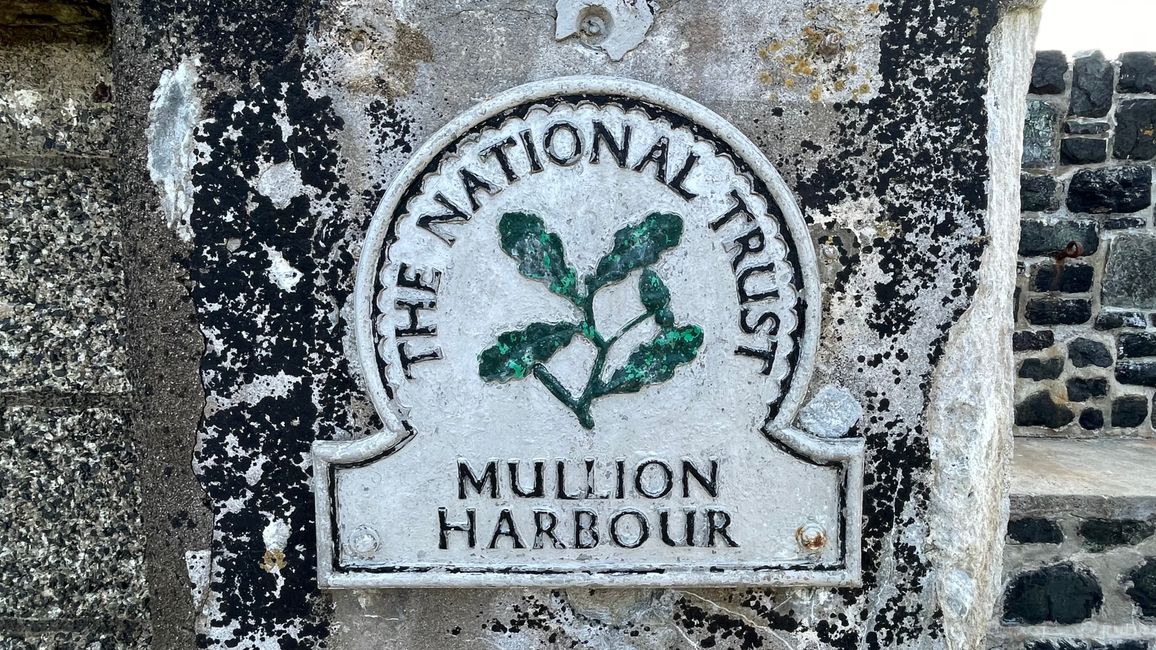 Mullion Harbour