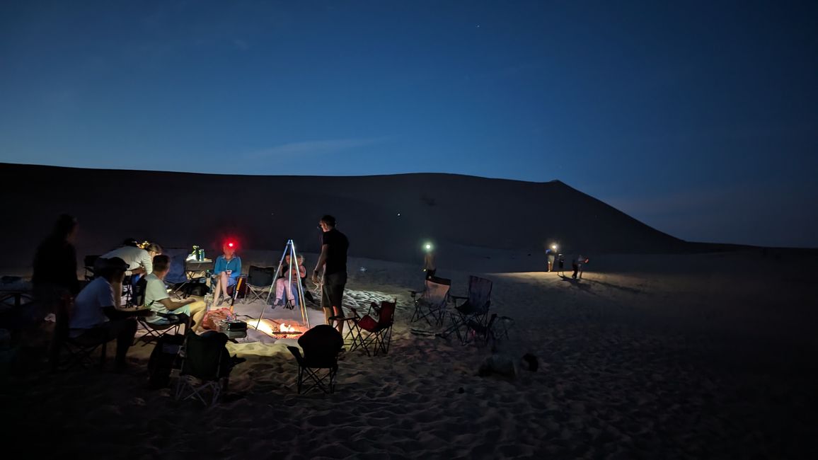 Tag 11 (2023) Abu Dhabi: BBQ in der Wüste & Erklimmen der höchsten Düne!