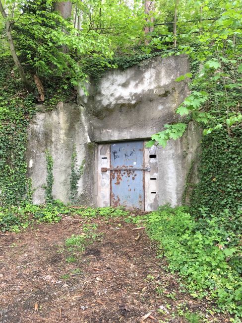 Secret bunker where Hitler hid the Amber Room 😉