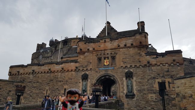 Der Eingang zum Edinburgh Castle