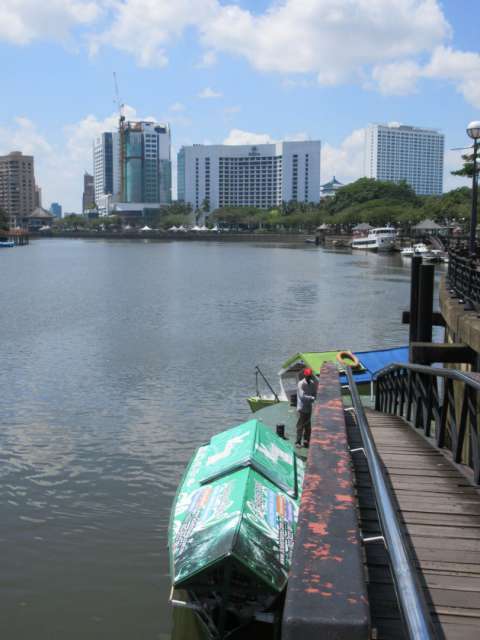 Fähren von Kuching