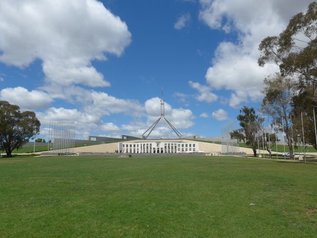 morgendliche Schnabeltiersuche und Canberra (Australien Teil 28)