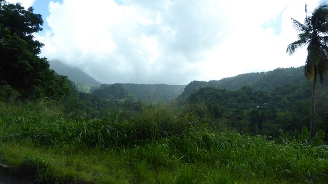 3. Tag - Roseau (Dominica)