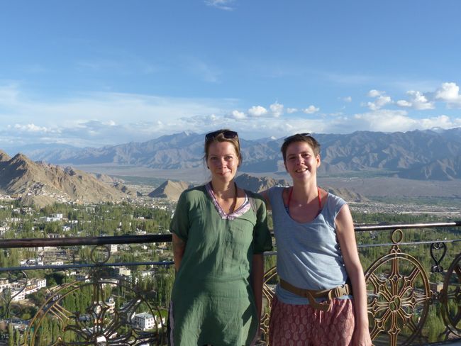 Berge, Großstadtdschungel und Mangroven - zwei Schwestern auf Reisen