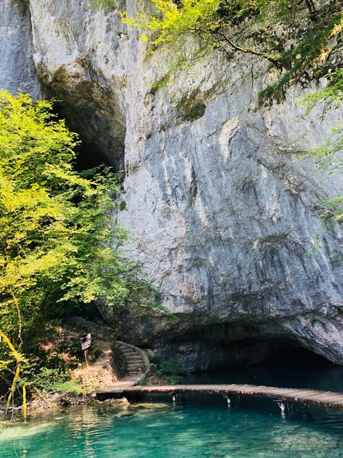 Die Höhle vom Schatz im Silbersee