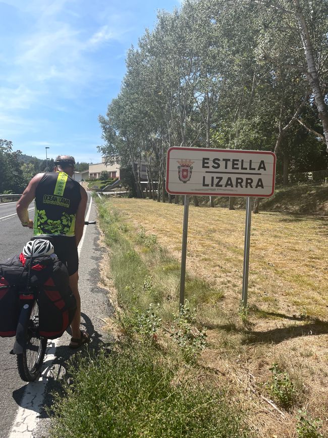 Pamplona në Estella, Dita 24