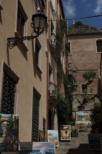 One of the typical alleys of the town