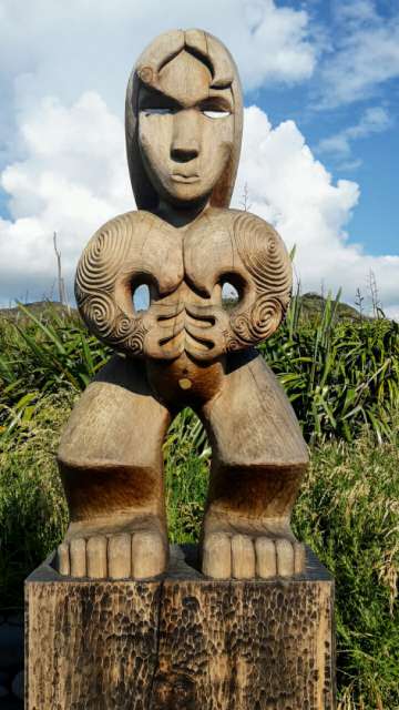 Denkmal für eine ehemalige Maori-Siedlung d