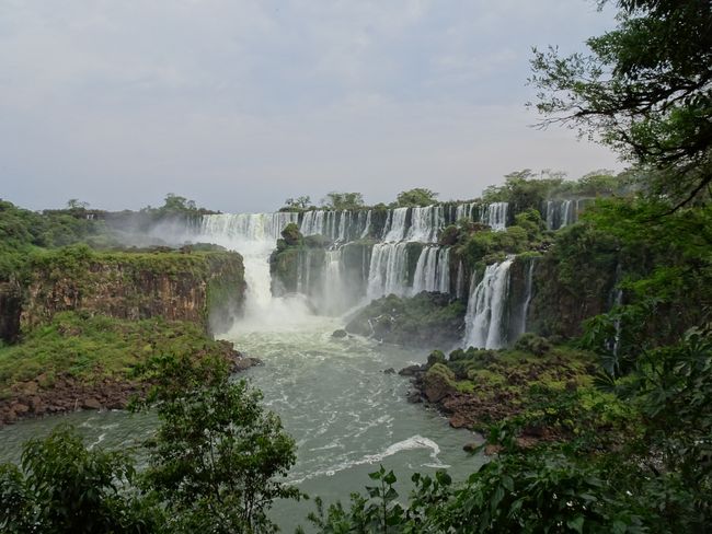 Puerto de Iguazu and Iguazu Falls