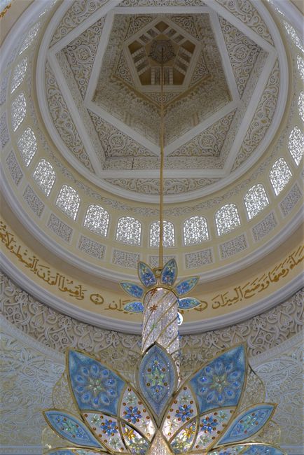 Abu Dhabi - Die Scheich Zayed Moschee