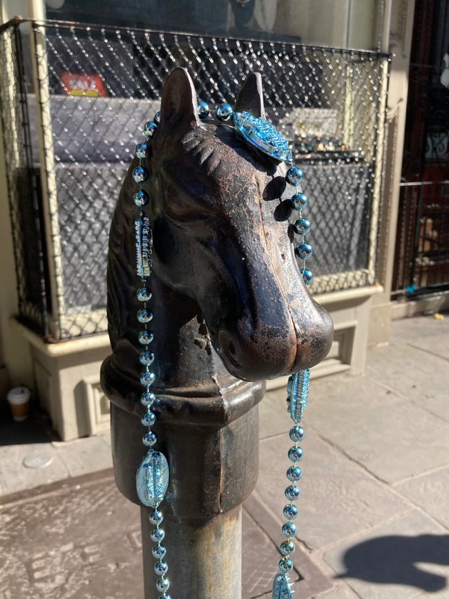 Beads and horse