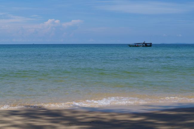 Sun, Beach and Coconut! - Otres Beach/Sihanoukville
