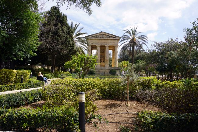 Lower Baracca Gardens