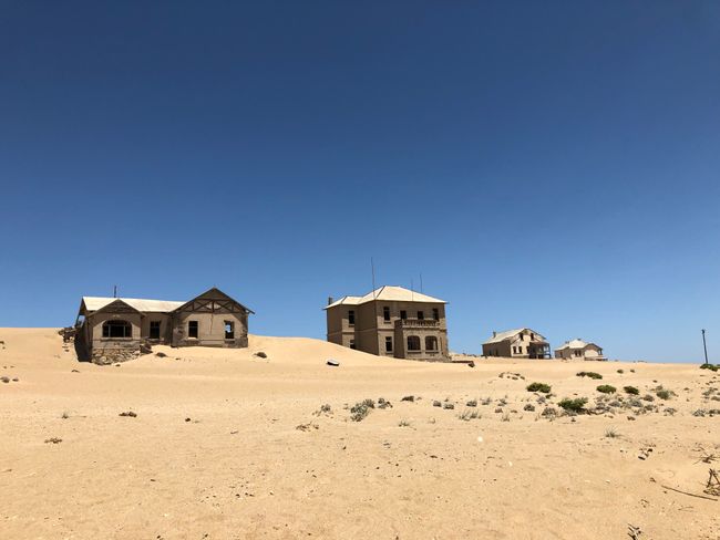 Kolmanskop fi Luderitz jedhaman