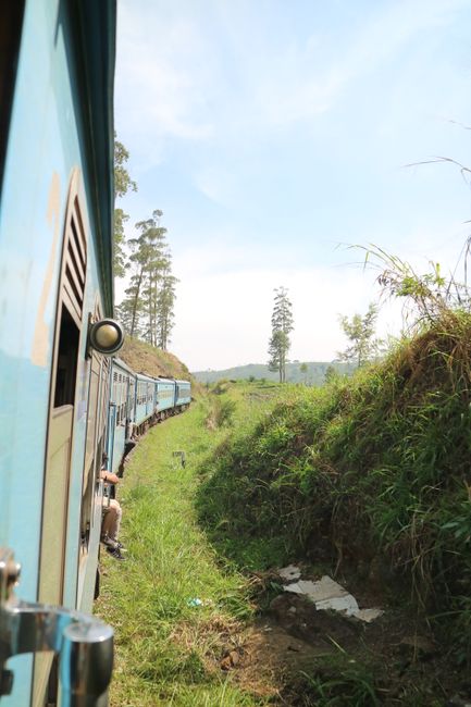 Train journey over the mountains of Sri Lanka to Ella