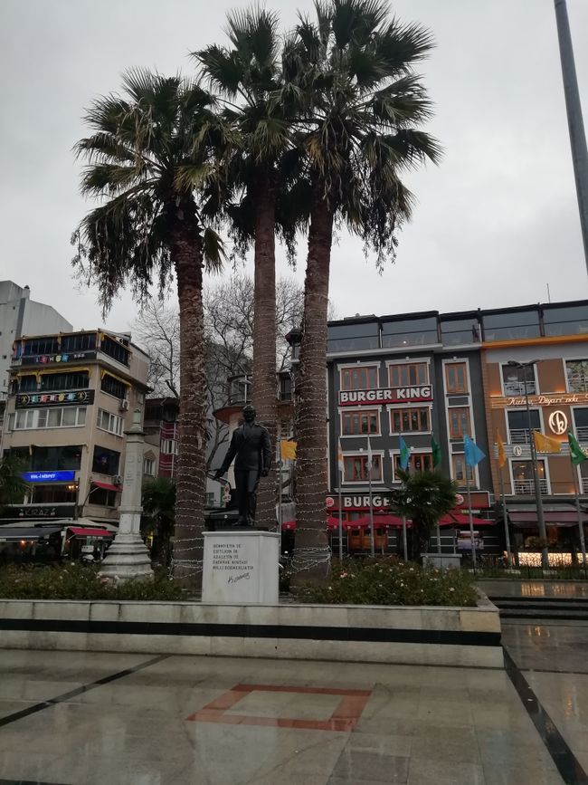 Atatürk statue on Republic Square (Cümhüriyet meydani)