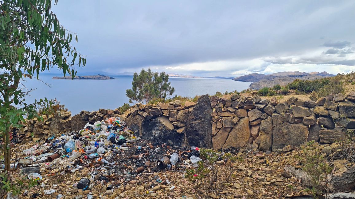 Leider werfen viele Bolivianer an jedem noch so schönen Ort ihren Abfall achtlos auf den Boden.