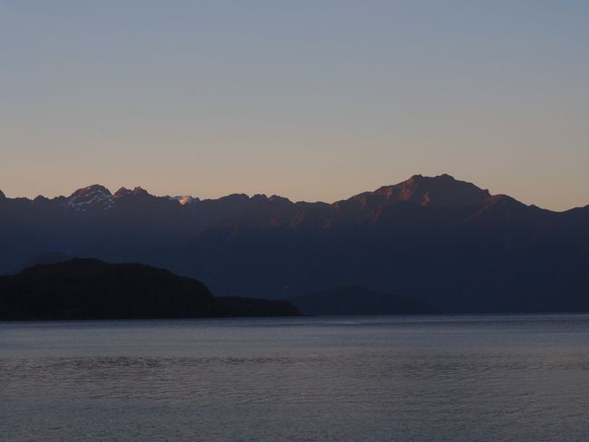 24.12.18 Along the South Coast to Manapouri - Christmas Eve in New Zealand once again