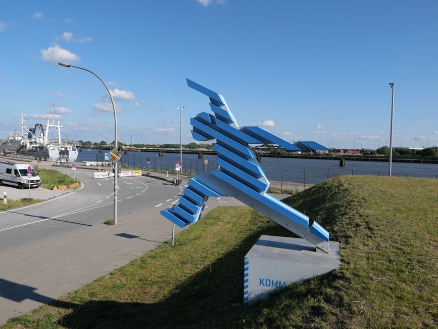HafenCity Hamburg, sculpture 'Komm rüber'