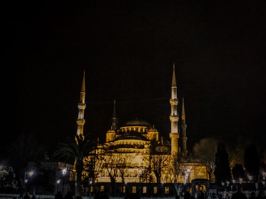Istanbul - dugã me mɔzɔzɔ