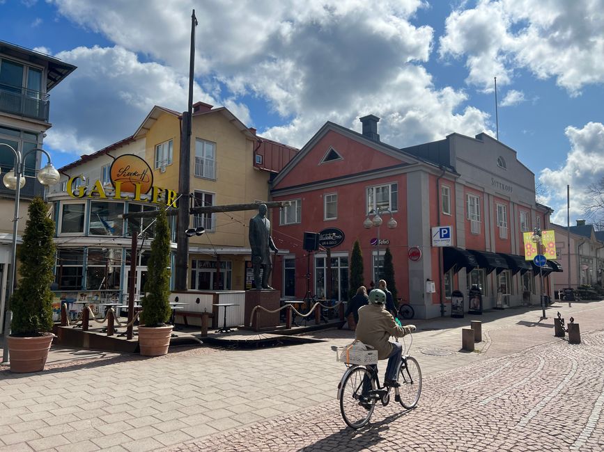 21 walks through Mariehamn