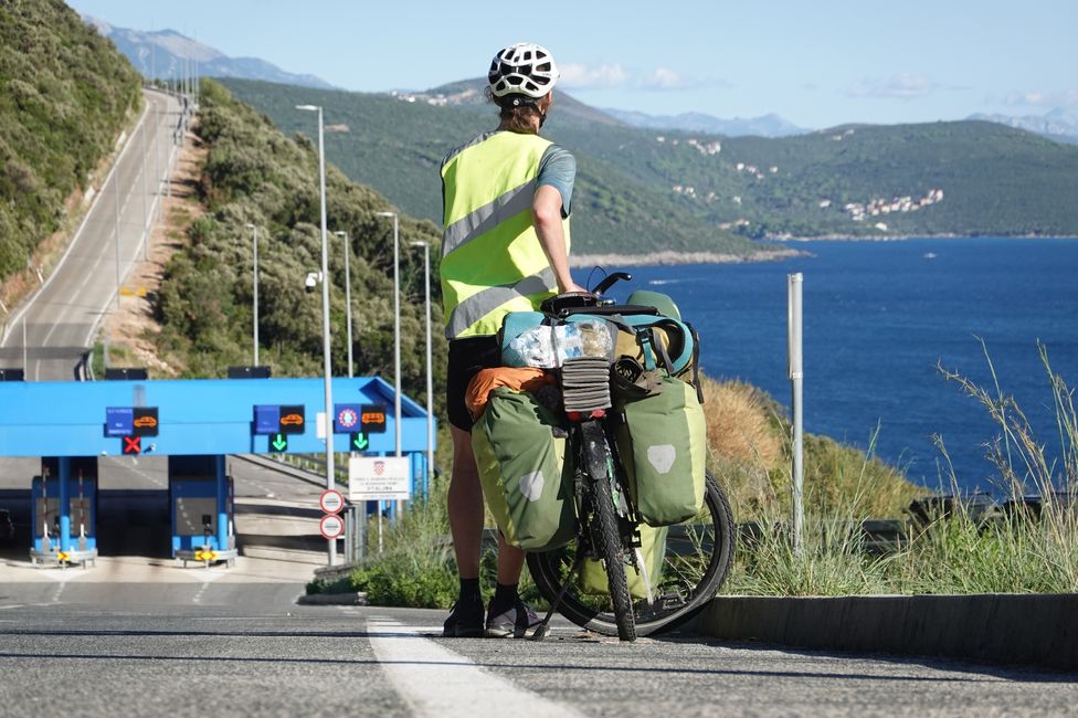 Tag 58 to 61 Croatia, Dubrovnik, Montenegro, winding roads near Kotor, day off
