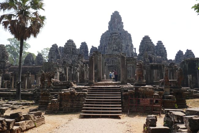 Campuchia: đền, bãi biển và võng