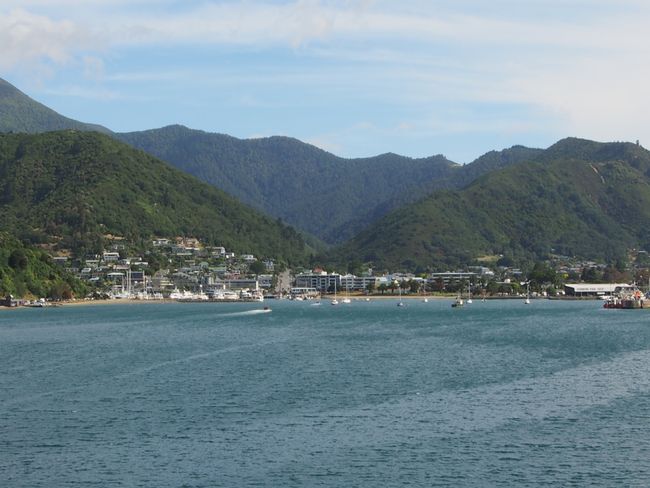 Day 20 - From Wellington to Picton - heading to the South Island!