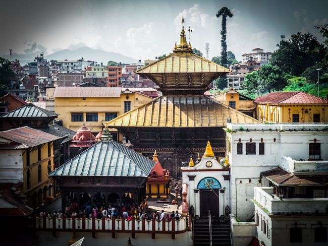 Cremations in Pashupatinath