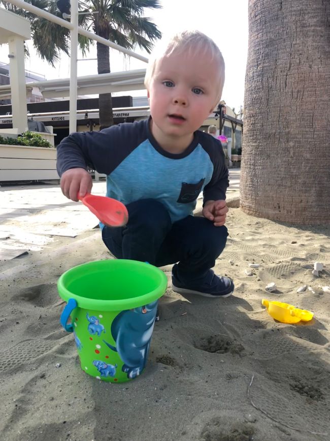 Sand toys always have to be with us ...