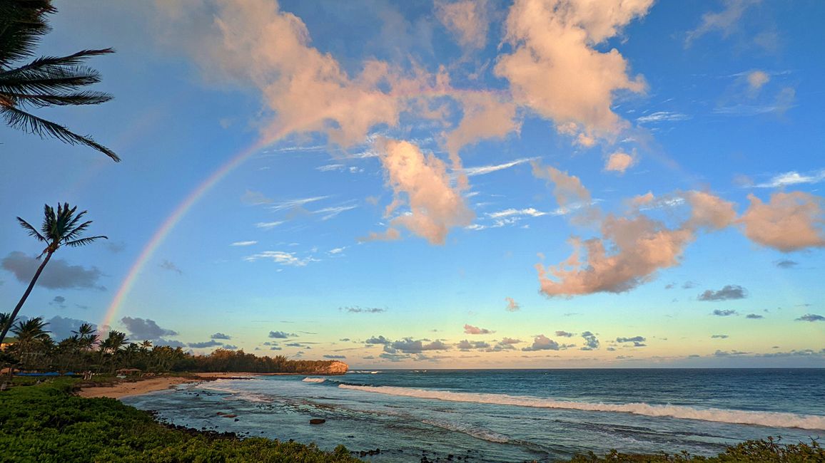  Shipwreck Beach mit Regenbogen