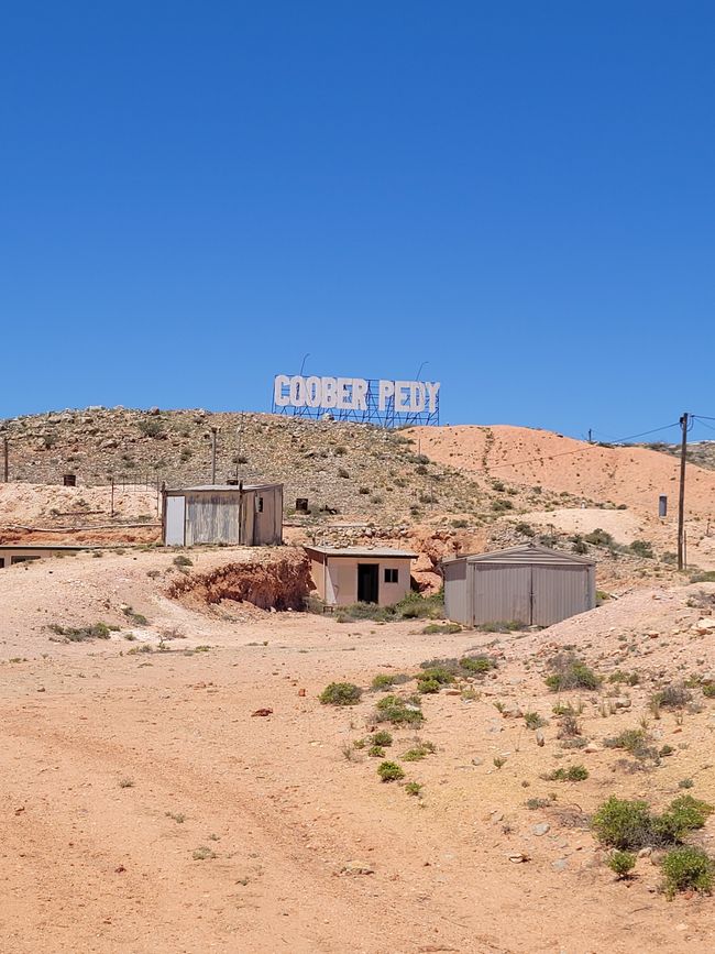 Coober Pedy Hollywood sign