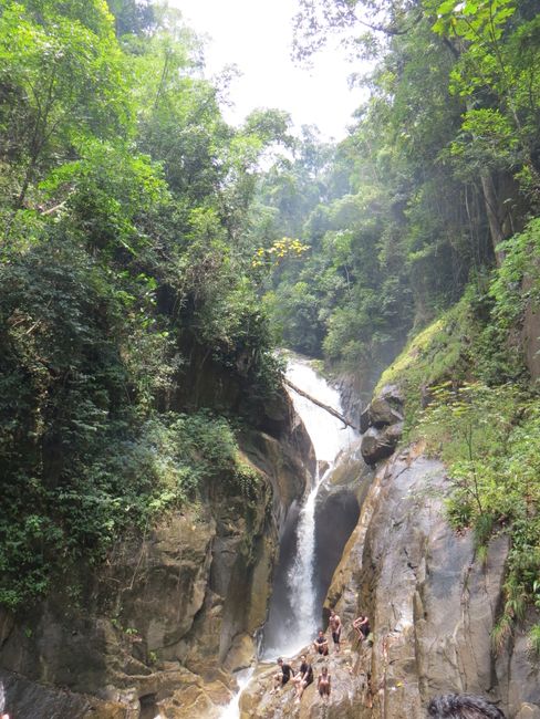 Chiling Waterfall