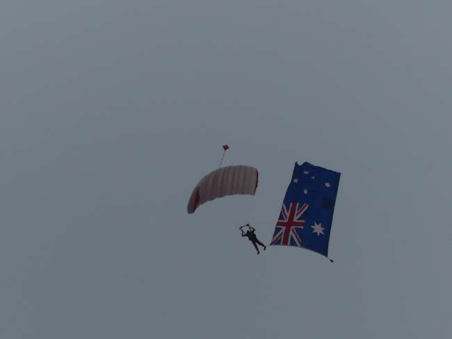 A latecomer among the paratroopers - the Australian answer to James Bond?