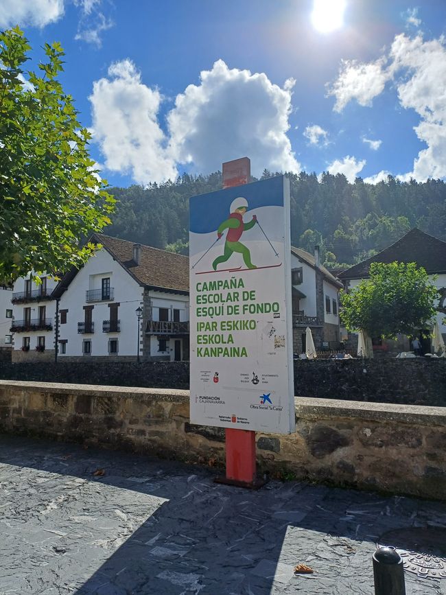 Cross-country skiing lessons in Basque language...that would be fun