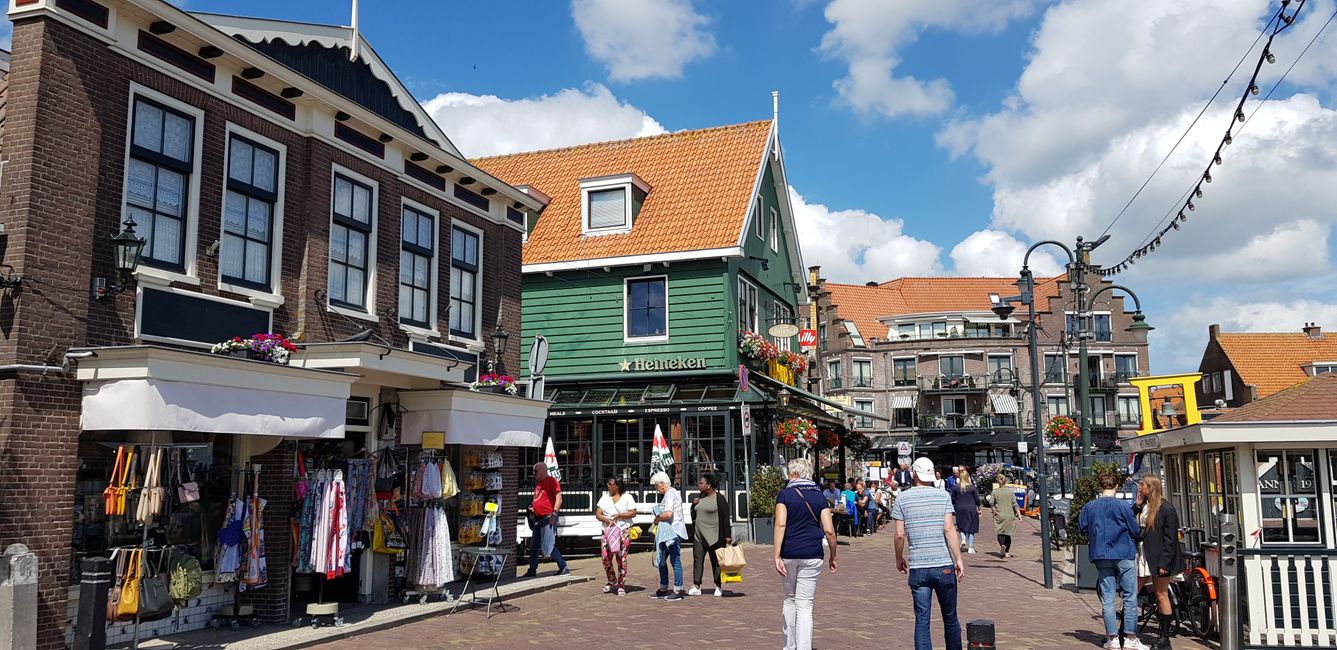Volendam (NL)
